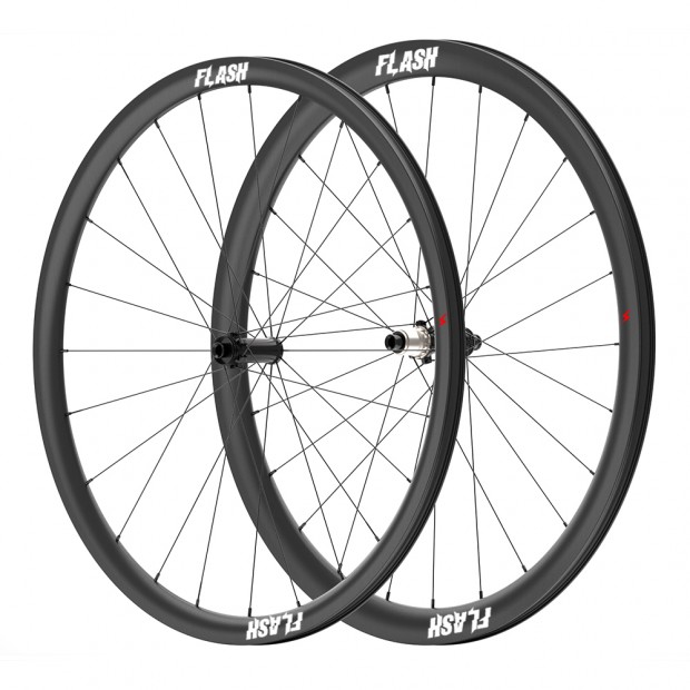 Custom Road Bike wheelset with different front and rear rims